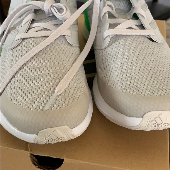 Adidas Running Shoes size 7 kid’s NWT - Picture 2 of 7